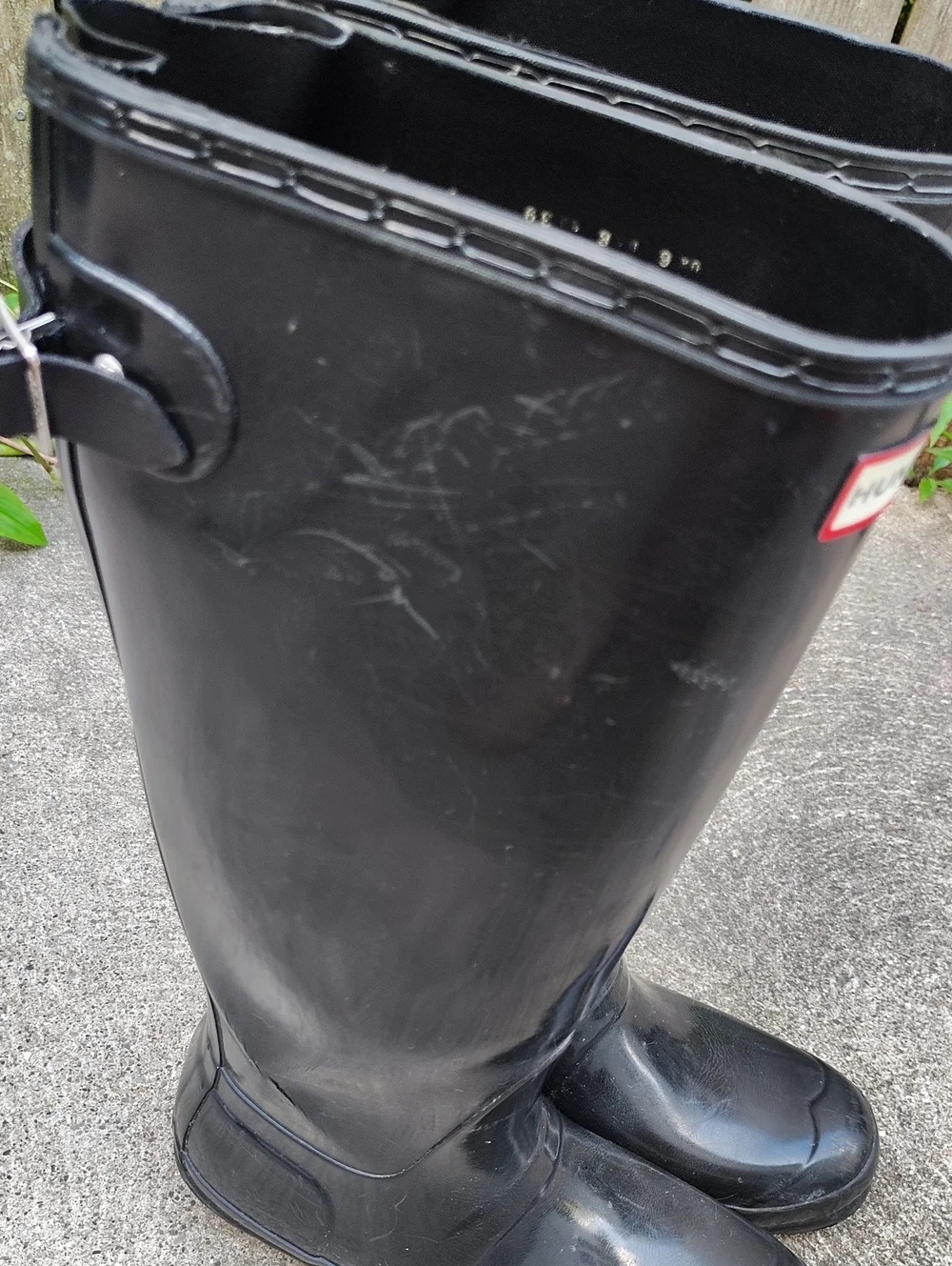 Hunter Gloss Black Tall Rain Boots with Red Logo